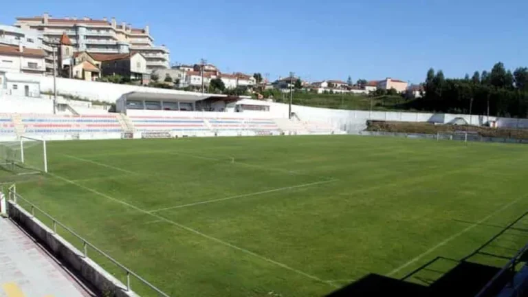 Felgueiras recebe Chaves em Oliveira de Azeméis antes de voltar a casa