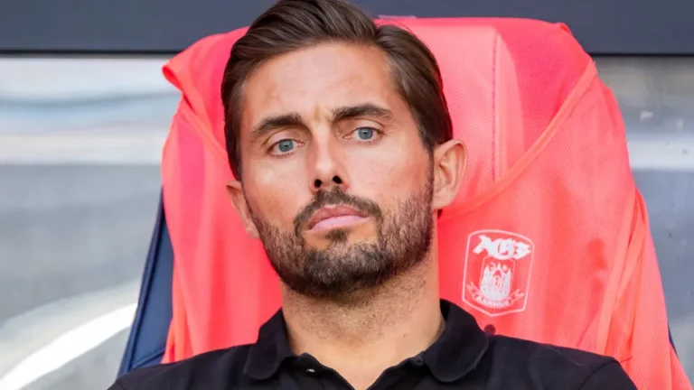 Desporto
                        
                        
                            Dinamarca
                        
                    
                                            
                            
                                há 5 dias
                            
                        
                                    
                Aarhus, próximo adversário do Benfica, continua sem vencer na Dinamarca