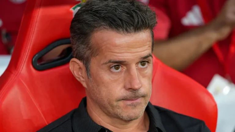 Fechar as contas. O onze provável de Marco Silva para o Aarhus-Benfica