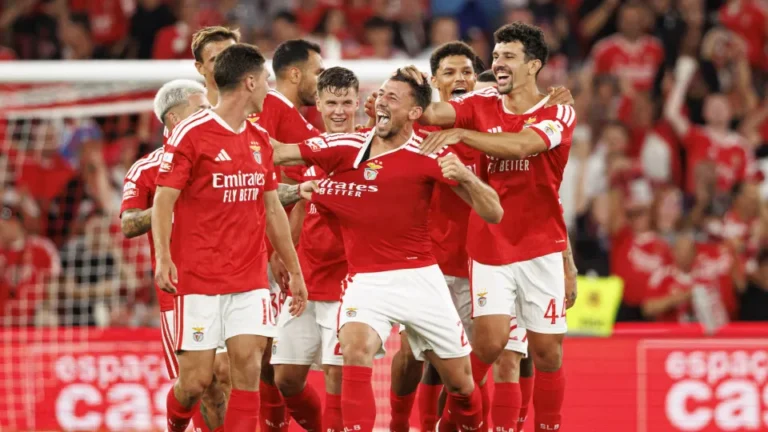 Benfica está a ganhar, mas não comecemos a dizer que vai ser campeão