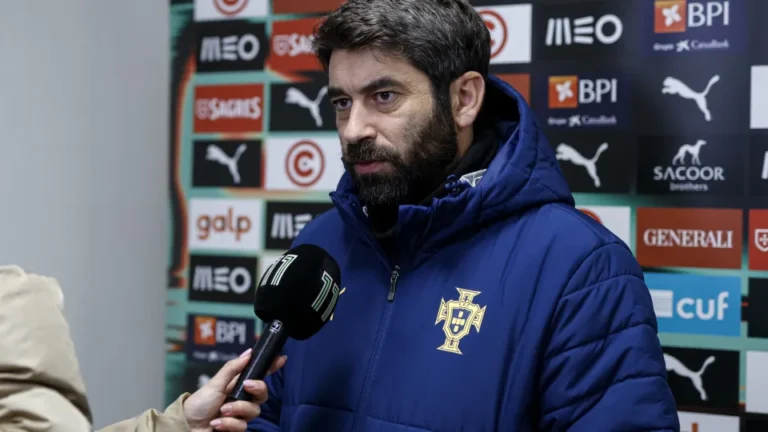 Queremos festejar junto dos nossos e carimbar o acesso ao Europeu