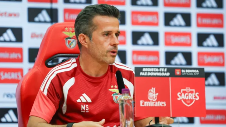 EM DIRETO: Marco Silva faz o lançamento do FC Porto-Benfica