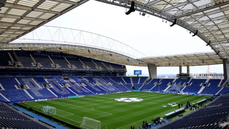 FC Porto reage a alegado escândalo na arbitragem: “Quem alertou…”