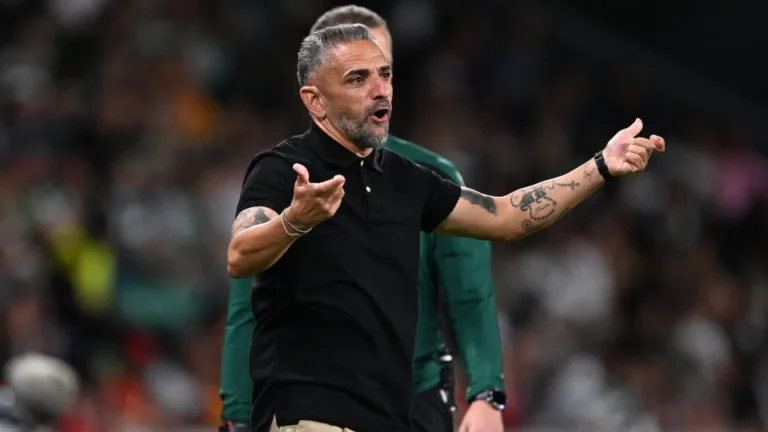 Rui Borges explica indisposição de Eduardo Quaresma: “Caiu-lhe mal…”