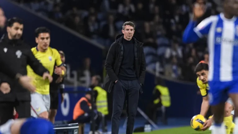 Vasco Seabra supera Farioli e é o treinador do mês da I Liga